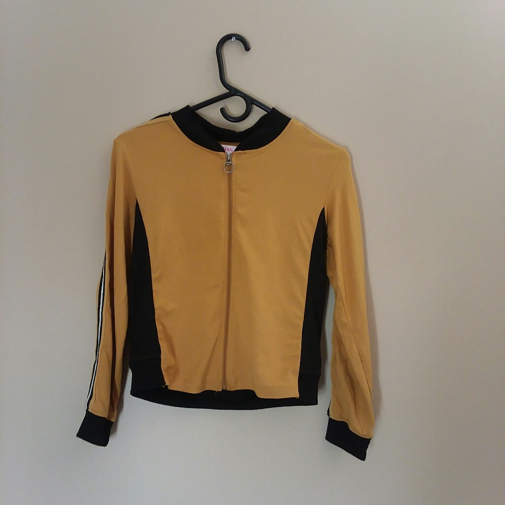 Tight fit jacket